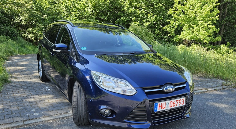 Ford Focus cena 26990 przebieg: 173000, rok produkcji 2013 z Międzybórz małe 232